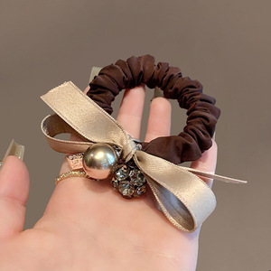 Elastico per <span class=keywords><strong>Capelli</strong></span> Stile Retrò Francese con Fiocco di Perle, Lussuoso Scrunchie Autunno Inverno, Nuovo Elastico per <span class=keywords><strong>Capelli</strong></span> da <span class=keywords><strong>Donna</strong></span> - Product Image 5