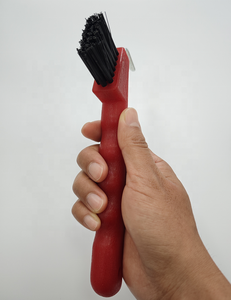 Horshi - Cure-ongles ergonomique pour chevaux - Cure-ongles durable avec brosse pour les <span class=keywords><strong>sabots</strong></span> des chevaux et des chèvres - Grattoir à <span class=keywords><strong>sabots</strong></span> avec brosse - Product Image 4