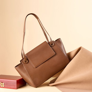 Sac cabas en cuir véritable pour femme, forme seau, avec fermeture à fermoir, grande capacité, sac à main à bandoulière unique, nouvelle collection automne/hiver - Product Image 2