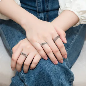 Оптовая продажа, Модные Недорогие кольца AmorYubo из нержавеющей стали для мужчин и женщин, дизайнерское кольцо с изысканными ювелирными изделиями оптом