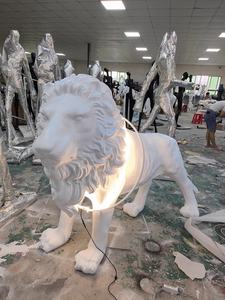 Lampada da Terra Moderna Personalizzata a Forma di Animale Statua di Leone Bianco Oro <span class=keywords><strong>Rosso</strong></span> Scultura in Resina-Fibra di Vetro per Interni ed Esterni Luci Decorative per la Casa - Product Image 6