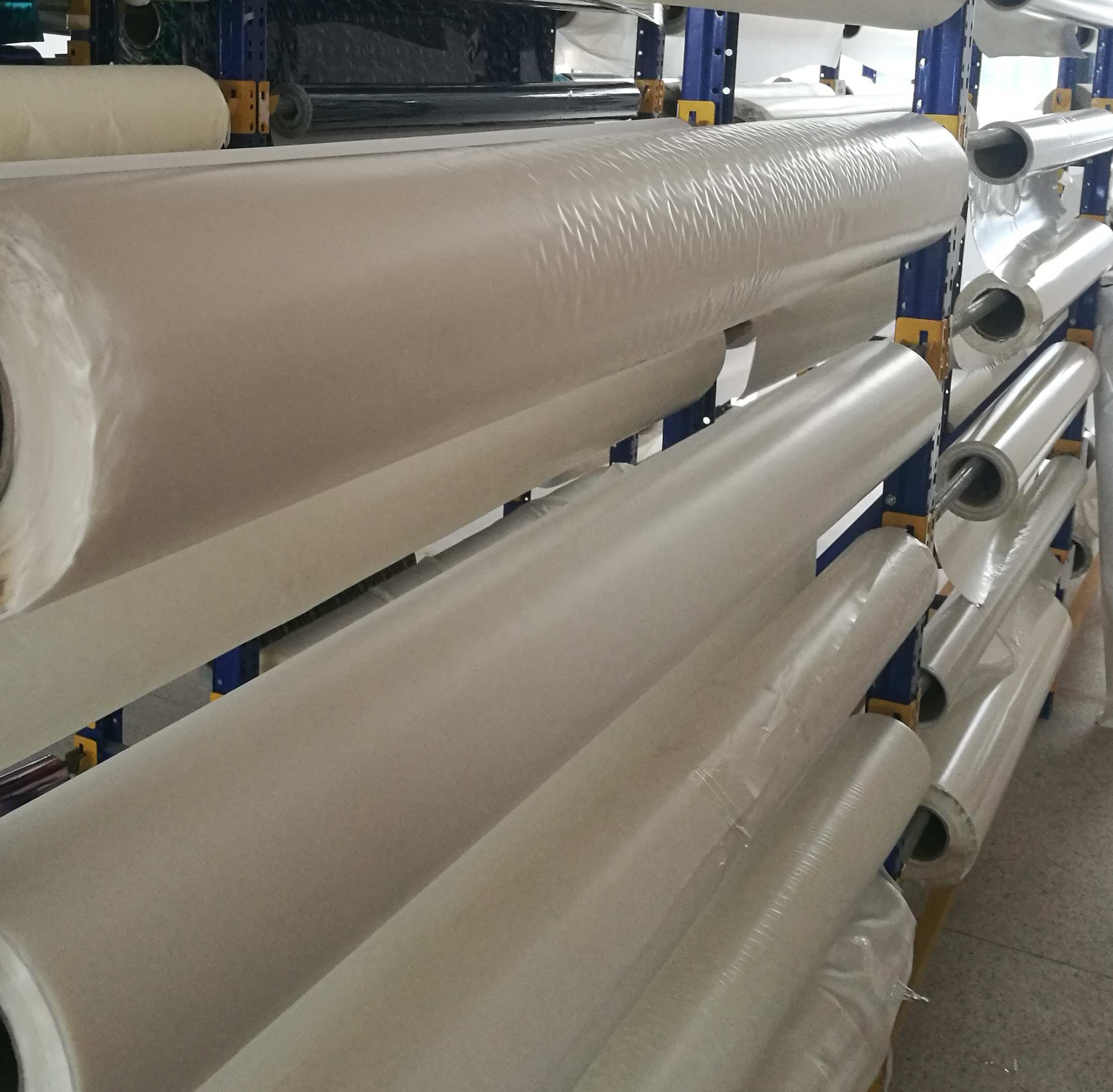 Membrane adhésive thermofusible TPU, film adhésif à double face, spéciale pour les tissus et les textiles stratifiés