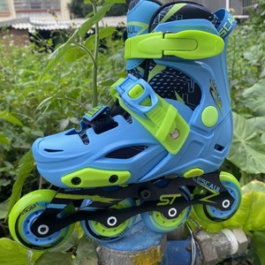 รองเท้าสเก็ตอินไลน์สำหรับเด็กมือใหม่ รุ่นสำหรับเด็กหญิงและเด็กชาย แบบสลาลอม พร้อมล้อ PU และโครงโพลีโพรพิลีน - Product Image 3