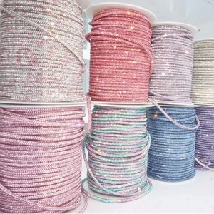 Accessoires de bijouterie DIY : Tubes de fil de coton entièrement recouverts de diamants, faits à la main, avec bande de diamants à dos adhésif, pour vêtements et chaussures - Product Image 1