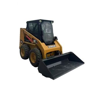 รถตักล้อยางมือสอง CAT226B ปี 2020 พร้อมหัวตักด้านหน้าสำหรับฟาร์ม เครื่องยนต์ CAT กำลัง 118 กิโลวัตต์ รับประกัน 1 ปี - Product Image 1