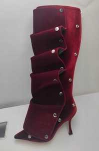 Nouvelles bottes western pour femmes, couleur unie, talon fin, décorées de clous, largeurs de mollets variées - Product Image 2
