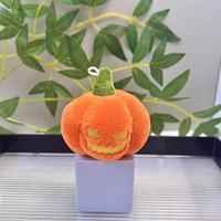 Porte-clés mini citrouille en peluche, pendentif de poupée dessin animé Jack Face, en tissu doux, décoration de sac à dos pour les fêtes, cadeau de Noël