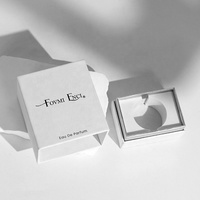 Fabrication de boîtes cadeaux personnalisées en carton avec couvercle et base, emballage artisanal blanc pour cosmétiques avec logo