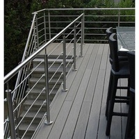 Rampe de parapet en acier inoxydable au design moderne pour escaliers, balcons, espaces extérieurs, hôtels, appartements, villas, fixation au sol, résistante à l'eau