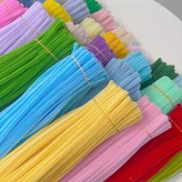 Pabrik 100pcs/bundel Batang Chenille Warna-warni Berkualitas Tinggi Perlengkapan Kerajinan Natal Pembersih Pipa Bunga Kit Batang Chenille Kawat Berbulu
