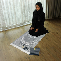 Elegante Tragbare Tasche Sajadah Weicher Islamischer Tesbih Eid-Geschenk-Set Gebetsteppich Tasbih-Set Muslimisches Geschenkset für Ramadan Hochzeit
