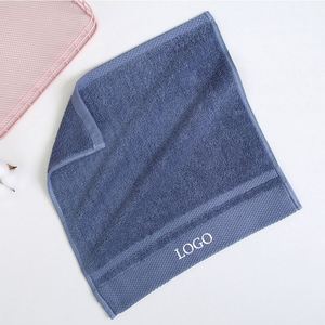 Serviettes de toilette douces en coton de haute qualité, mini format 35*35cm, avec logo brodé, pour événements, usage domestique et hôtelier - Product Image 4