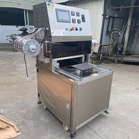Machine d'emballage sous vide Scellant de plateau à atmosphère modifiée pour la viande et le poisson Plats cuisinés Remplissage d'azote gazeux Traysealer