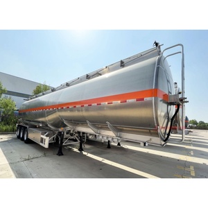 Semirremolque <span class=keywords><strong>Cisterna</strong></span> para Combustible de Aleación de Aluminio Estándar ASME, Nuevo, Tracción 6x4, Capacidad de 45,000L, Diseño de Cuello de Cisne Cuadrado/Redondo, HCSV - Product Image 6