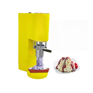 Machine à glaces et sorbets professionnelle de comptoir, en acier inoxydable, pour la préparation de gelato et de crème glacée en forme de spaghetti et de pâtes, pour usage en restaurant. - Product Image 1