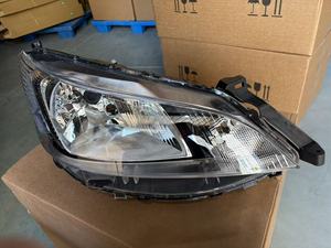 ไฟหน้าสำหรับรถยนต์นิสสัน <span class=keywords><strong>NV</strong></span> <span class=keywords><strong>200</strong></span> ปี <span class=keywords><strong>2010</strong></span> รุ่น 26060-BJ00A ไฟหน้าขวา 26010-JX30A ไฟหน้าซ้าย 26060-JX30A - Product Image 4