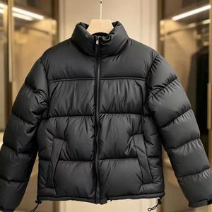 Fournisseur chinois – Nouveau design classique luxueux en duvet 1996 – Logo brodé personnalisé – Vintage – Unisexe – Imperméable et résistant au froid – Hiver - Product Image 3