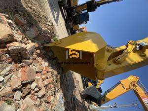 Excavatrice sur chenilles Komatsu PC138US de 14 tonnes, de haute qualité, économe en carburant et puissante, adaptée aux chantiers de construction et aux infrastructures - Product Image 5