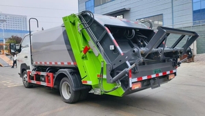 Camion Compacteur de Déchets HOWO pour Sous-sol, Mini Camion de Collecte de Déchets Compressés 4x2, Camion de Transfert de Déchets et Ordures - Product Image 5