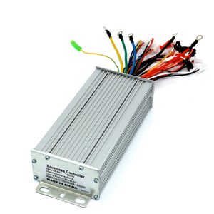 ग्रीनहाउस उच्च गुणवत्ता 48v 1500w 45 एमैक्स ब्लेडग मोटर गति नियंत्रक सेंसर/संवेदी रहित इलेक्ट्रिक बाइक स्कूटर नियंत्रक - Product Image 1