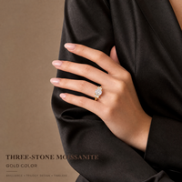 Bague en Moissanite Argentée, Coupe Ovale Centrale, Accents Rectangulaires, Sertissage à Trois Pierres, pour Fiançailles, Mariage, Cadeau pour Femme