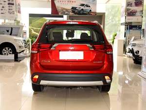 <span class=keywords><strong>Mitsubishi</strong></span> <span class=keywords><strong>Outlander</strong></span> 2.4L 4x4 Édition Elite 5 places <span class=keywords><strong>2016</strong></span>, Véhicule d'occasion inspecté, Conduite à gauche - Product Image 3