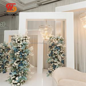 Toile de fond de photographie moderne en acrylique carrée avec éclairage LED, design de porte en arche, luxueuse et durable - Product Image 4