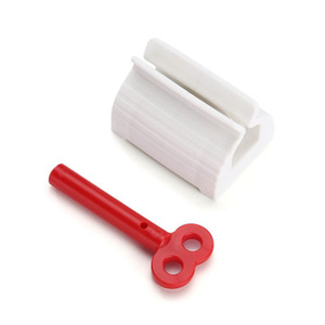 Multifunctional Bathroom Plastic Cream Tube Squeezing Dispenser Tooth Paste Squeezer Toothpaste Dispenser