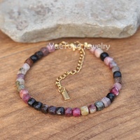 Mode minimaliste pierres précieuses 4mm facettes carré Tourmaline perlé Bracelet délicat or 18 carats bijoux en acier inoxydable en gros