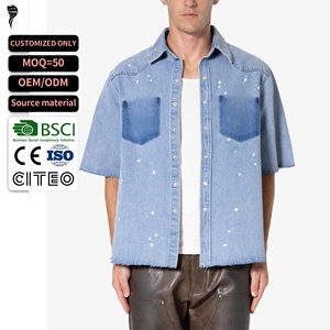 เสื้อเชิ้ตเดนิมแขนสั้นทรงโอเวอร์ไซส์ชายรุ่ย แต่งลายเบลชสปัลเตอร์ กระเป๋าตัดต่อ  รับผลิตตามแบบ OEM - Product Image 1