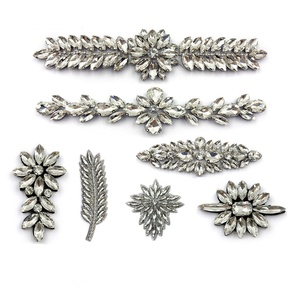 Chaîne de perles de cristal en gros avec strass thermocollants, bracelet en cristal, chaîne de taille pour mariage style Miami - Product Image 3