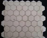Tuile de revêtement en céramique d'alumine hexagonale résistante à l'usure à 92%, tablette hexagonale