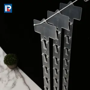 Черная металлическая однополосная подвесная стойка для закусок с 12 зажимами