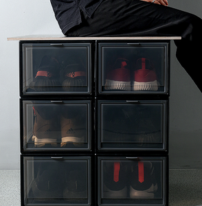 Caixa Organizadora de Sapatos Empilhável em Acrílico Transparente com Logo Personalizado, Caixa de Armazenamento Plástica Preta para Quarto - Product Image 4