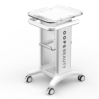 XNY Top One Factory : Ventes mensuelles de 3000 chariots de luxe en acrylique pour salons de beauté
