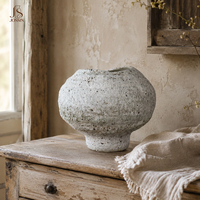 Vase à fleurs en céramique unique Jossin avec finition texturée rustique, design minimaliste pour fleurs séchées, décoration de salon