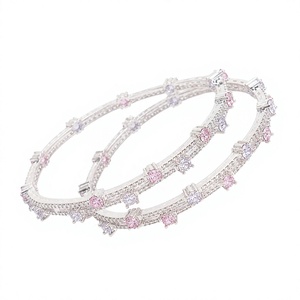 Brazaletes Románticos de Lujo Hechos a Mano en Plata 925 con Cristales de Circonia Cúbica y Engaste de Garras, Joyería para Uso Diario de Mujer - Product Image 1