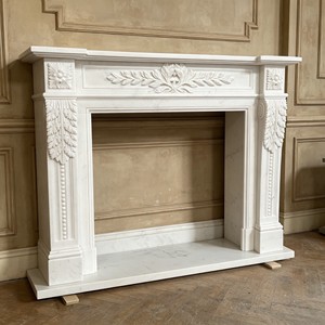 Cheminée autoportante en pierre légère de style gothique classique, <span class=keywords><strong>avec</strong></span> décorations géométriques en treillis sculpté - Product Image 3