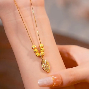Golden Leaf Necklace For Women 18k Gold Clavicle Chain Micro Insert Leaves Design Everyday Wear - Product Image 3