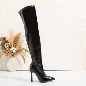Bottines en similicuir brillant au-dessus du genou, bout pointu, talon aiguille, fermeture éclair latérale, extensibles, bottes de soirée - Product Image 5
