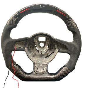 Volant en fibre de carbone avec éclairage LED Alcanta <span class=keywords><strong>Ra</strong></span> personnalisé en gros de l'usine CCE, finition brillante, design léger pour <span class=keywords><strong>Audi</strong></span> TT - Product Image 3