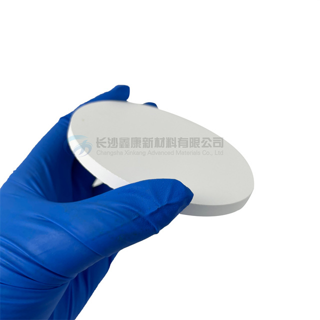 AlN Al2O3 Disc 99.9% Pure Aluminum Nitride Sputtering Target AlN Planar Ceramic Target for Scientific Research