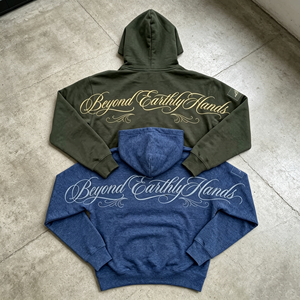 Felpa con Cappuccio OUNA Personalizzata con Logo Stampato sul Retro, Pullover in Pile per Uomo, Lettere Scritte in Stile Vintage Y2K, Blu Oliva - Product Image 1