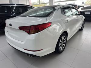 <span class=keywords><strong>Kia</strong></span> K5 2.0L Benzina <span class=keywords><strong>Berlina</strong></span> Usata Economica 2WD con Cambio Automatico, Sedili in Pelle, Telecamera Posteriore, Guida a Sinistra - Product Image 4