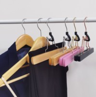 Offre Spéciale de cheveux en bois massif avec logo personnalisé rose cintre à pinces pour extensions de cheveux cintre à jupe en bois robuste