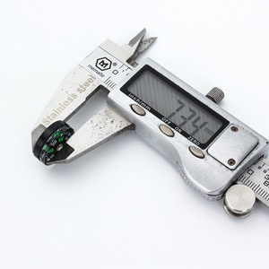 Ls-18-2 Compass, Compás de Precisión de 18 mm, Lleno de Aceite, Alta Precisión, Tipo Portátil, Origen Wenzhou - Product Image 2