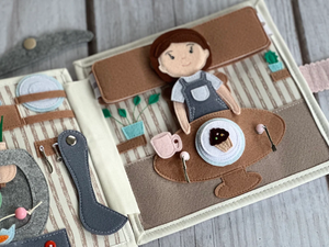 Activité sensorielle pour l'éducation précoce, mon premier livre d'activités en feutre, maison de poupée avec couleur et taille personnalisées pour les tout-petits - Product Image 5