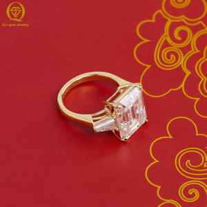 Bague de mariage classique à trois pierres, taille radiant, or 10K 14K 18K, diamant de laboratoire de haute qualité certifié IGI, style personnalisé - Product Image 2