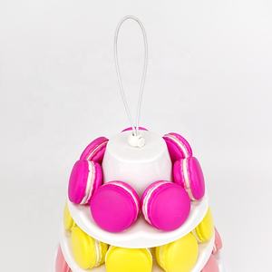 Soporte de <span class=keywords><strong>torre</strong></span> de macarrón de 4 niveles, expositor de galletas de plástico para mascotas blancas con mango, nuevo - Product Image 3