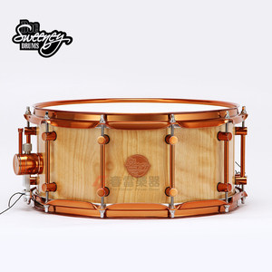 Tambourin <span class=keywords><strong>Doc</strong></span> Sweeney fait main en bois massif de bouleau, 14x7 pouces, avec accastillage en cuivre et Hawk - Product Image 1